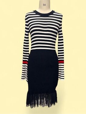 Women’s black , White & Red Striped Knit Long-Sleeve Dress